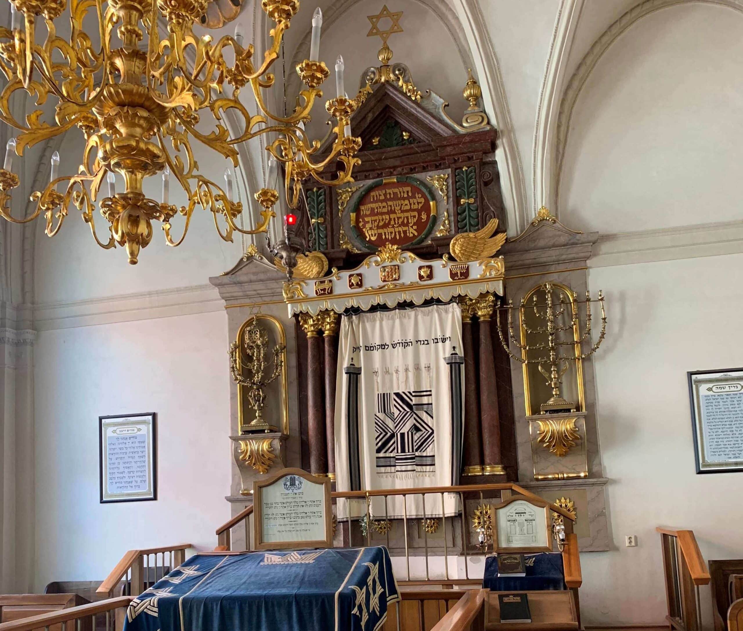 בית הכנסת הגבוה בפראג